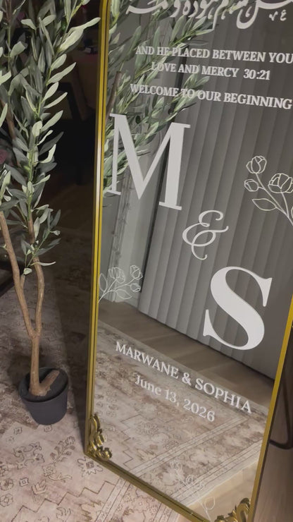Floor Welcome Sign Mirror